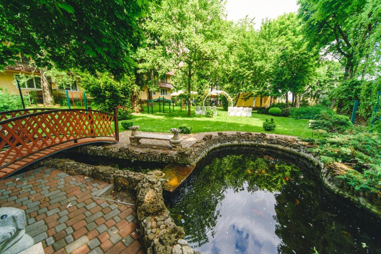 Sovinyon Resort Burlach'ya Balka Buitenkant foto