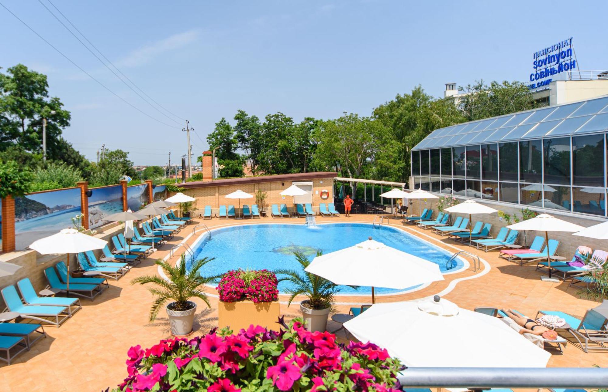 Sovinyon Resort Burlach'ya Balka Buitenkant foto