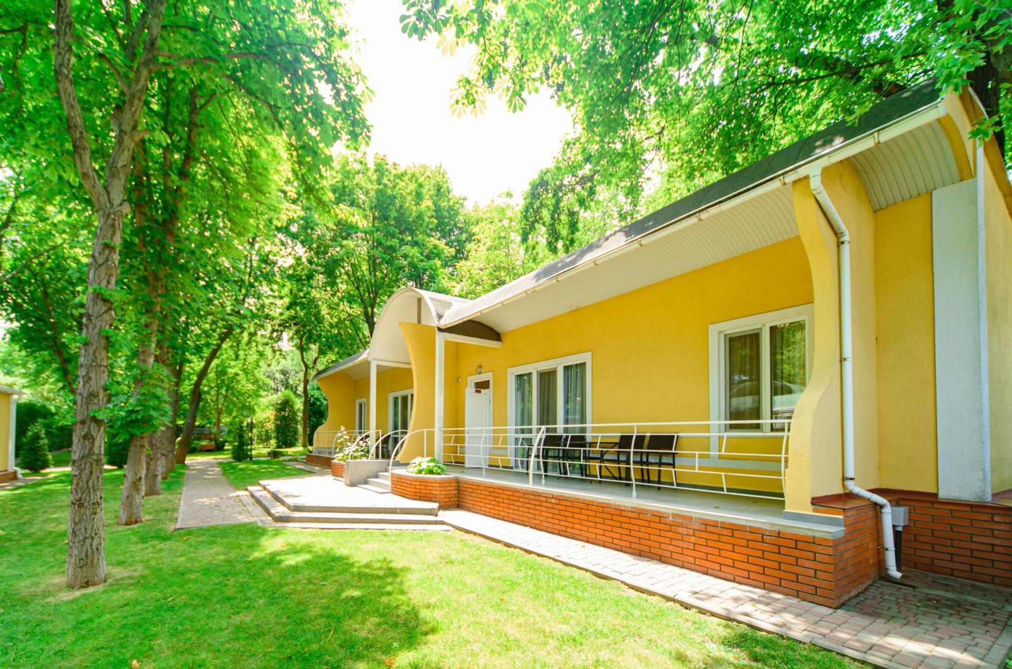 Sovinyon Resort Burlach'ya Balka Buitenkant foto